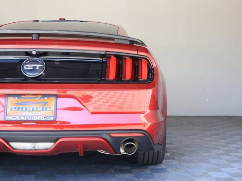 Used 2017 Ford Mustang GT Premium w/ Equipment Group 401A RWD image 12