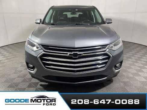 Used 2021 Chevrolet Traverse High Country w/ LPO, Floor Liner Package AWD/4WD image 3