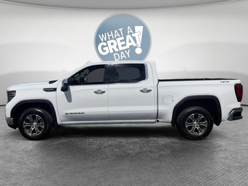 Certified 2025 GMC Sierra 1500 SLT AWD/4WD image 7