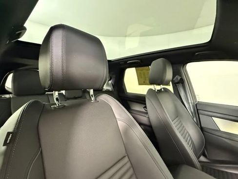 Used 2026 Land Rover Discovery Sport Landmark AWD/4WD image 30