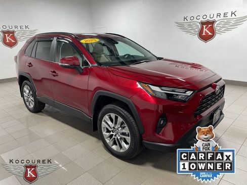 Used 2025 Toyota RAV4 XLE Premium w/ Weather Package AWD/4WD image 1
