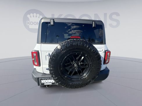 Used 2022 Ford Bronco Outer Banks image 4