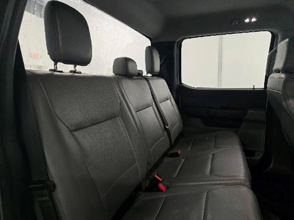 Used 2023 Ford F250 XL w/ FX4 Off-Road Package AWD/4WD image 18