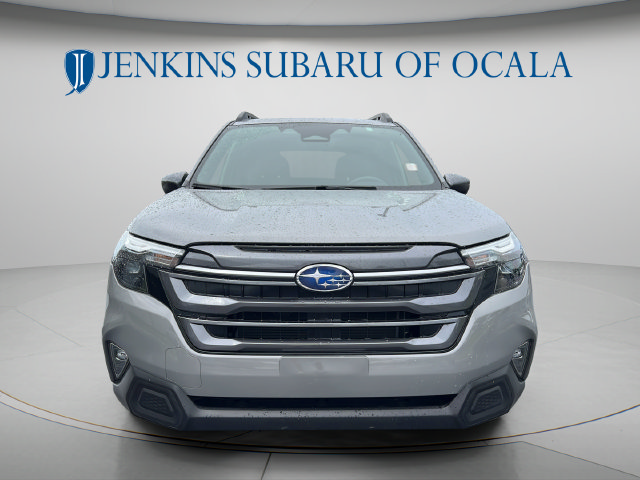 Used 2025 Subaru Forester Premium w/ Convenience Package #1 AWD/4WD image 8