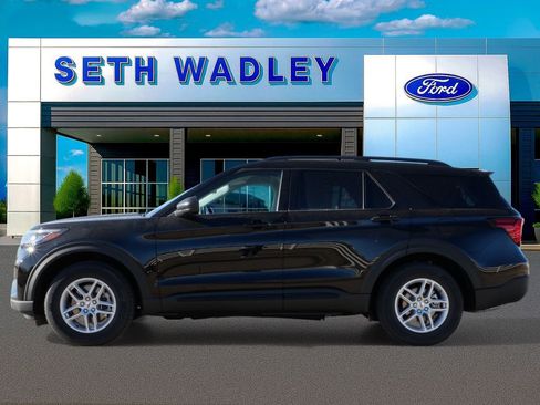 New 2026 Ford Explorer Active w/ Active Comfort Package RWD image 3