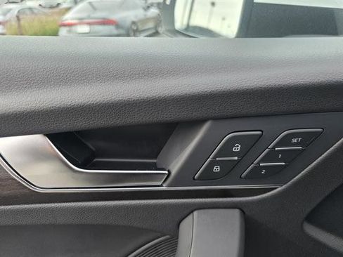 New 2025 Audi Q5 2.0T Premium Plus AWD/4WD image 26