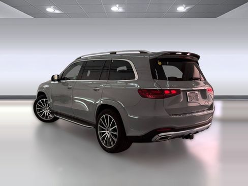 New 2026 Mercedes-Benz GLS 580 4MATIC image 3