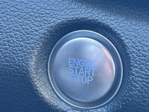 Used 2022 Hyundai Santa Fe XRT image 13