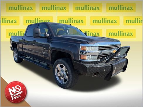 Used 2015 Chevrolet Silverado 2500 LT AWD/4WD image 1