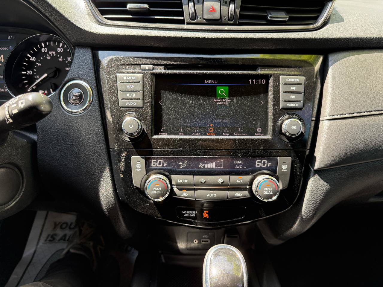 Used 2018 Nissan Rogue SV w/ Premium Package AWD/4WD image 25
