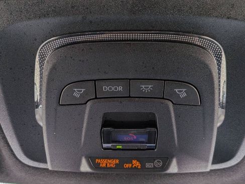 Used 2026 Toyota Corolla SE FWD image 18