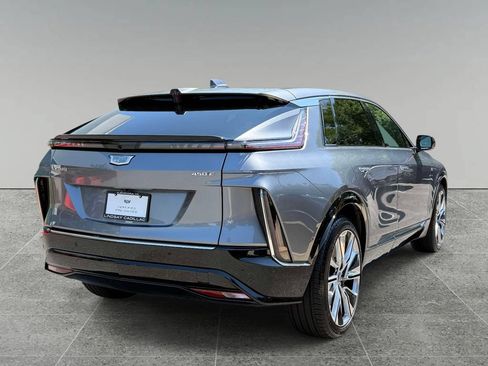 Used 2023 Cadillac Lyriq 2WD image 10