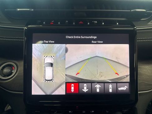 Used 2023 Jeep Grand Cherokee L Limited w/ Luxury Tech Group II image 46