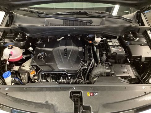 Certified 2024 Kia Sportage EX AWD/4WD image 17