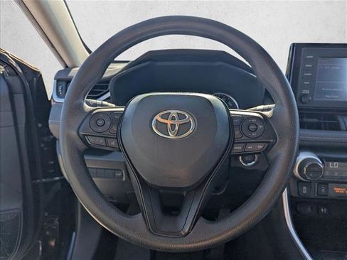 Used 2019 Toyota RAV4 XLE w/ Convenience Package image 11
