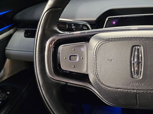 Used 2024 Lincoln Nautilus Reserve image 27