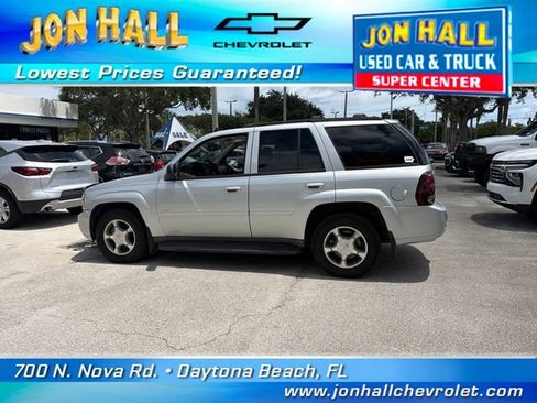 Used 2009 Chevrolet TrailBlazer LT AWD/4WD image 5