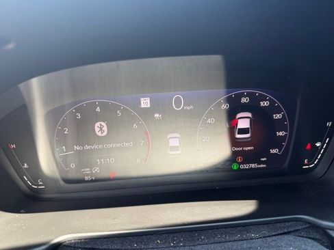 Certified 2025 Honda Accord SE image 11