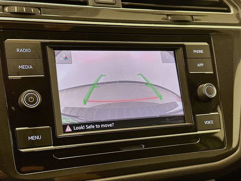 Used 2023 Volkswagen Tiguan S AWD/4WD image 22
