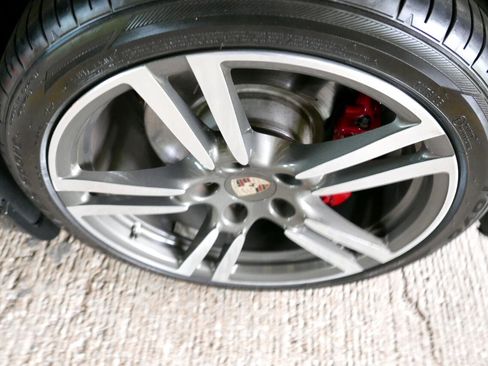 Used 2012 Porsche Panamera Turbo S image 36