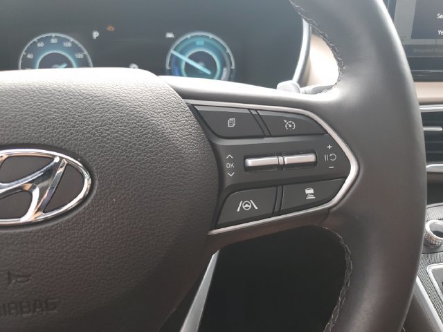Used 2022 Hyundai Santa Fe Limited AWD/4WD image 24