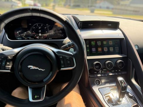 Used 2021 Jaguar F-TYPE R image 26