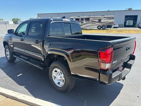 Used 2023 Toyota Tacoma SR AWD/4WD image 5