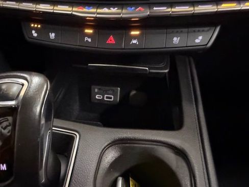 Used 2019 Cadillac XT4 Premium Luxury AWD/4WD image 56