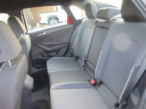 Used 2025 Volkswagen Jetta Sport image 25