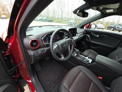 Used 2025 Chevrolet Blazer RS image 14