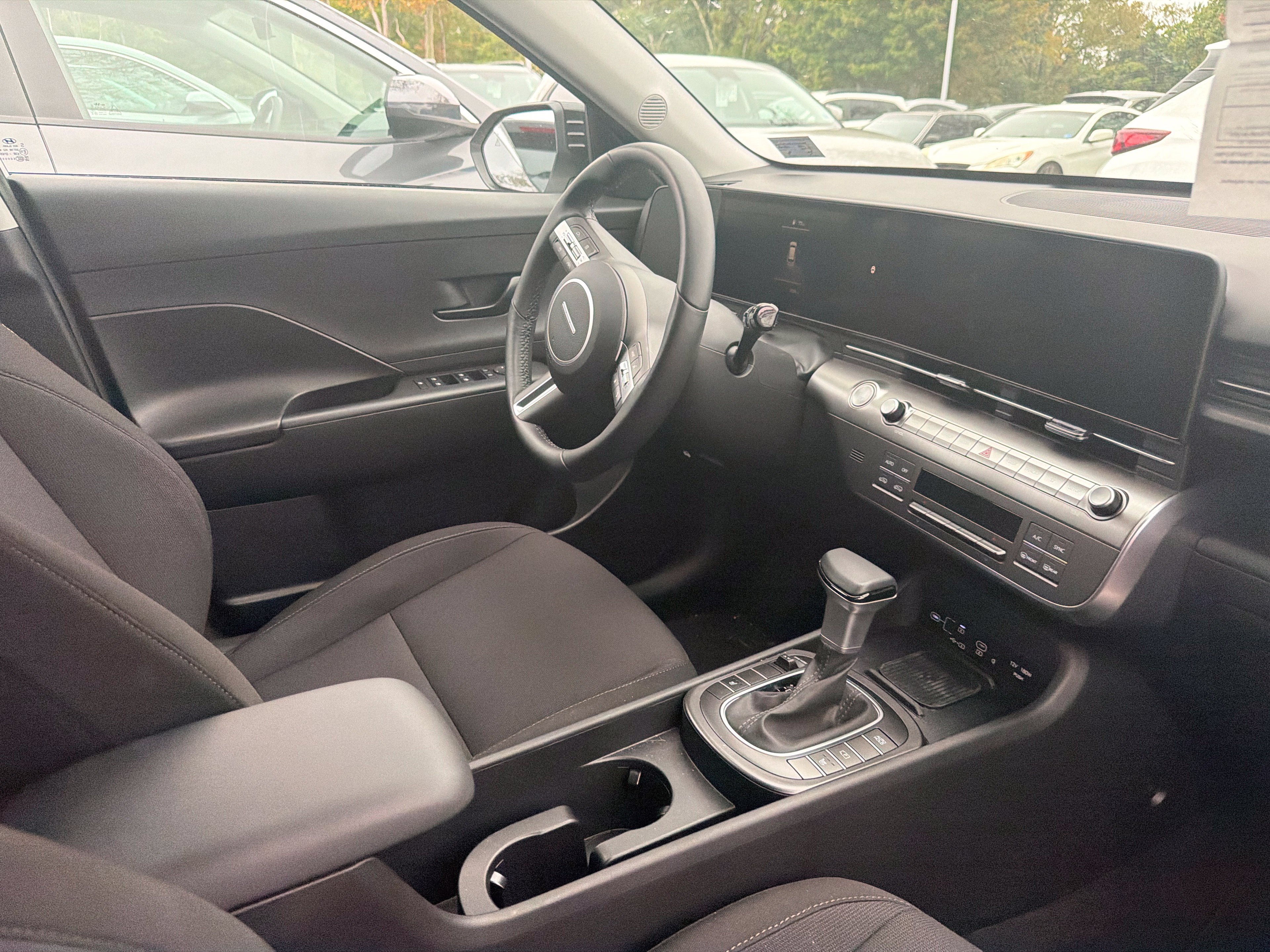 Used 2026 Hyundai Kona SEL Sport FWD image 10