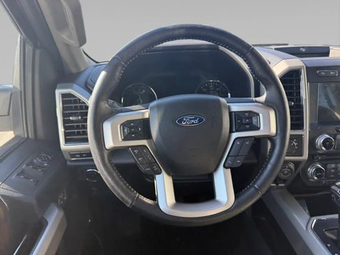 Used 2018 Ford F150 Lariat w/ Equipment Group 502A Luxury image 12