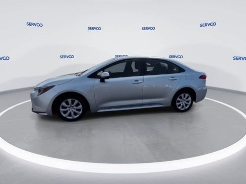 Used 2023 Toyota Corolla LE image 5