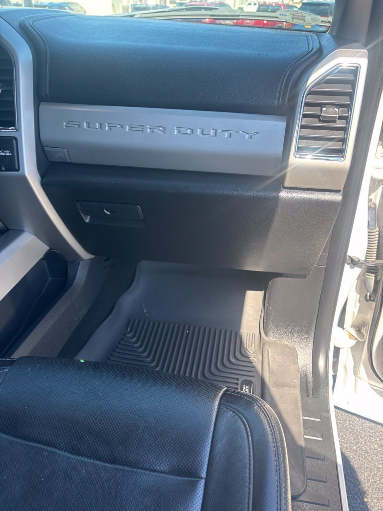 Used 2018 Ford F250 Lariat w/ Chrome Package AWD/4WD image 25