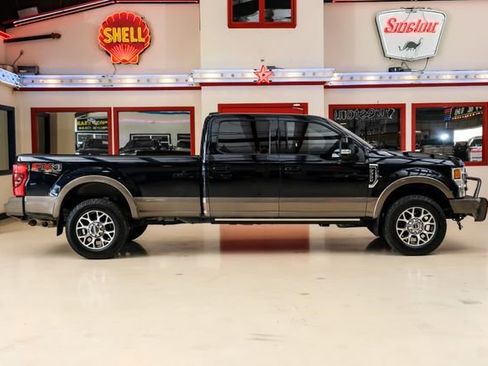 Used 2022 Ford F350 Lariat w/ Lariat Ultimate Package image 10