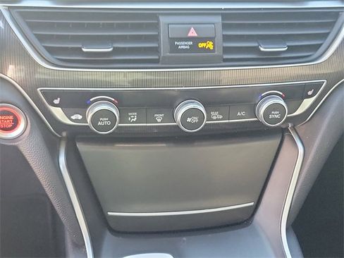 Used 2022 Honda Accord Sport image 17