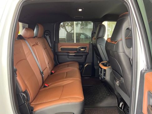 New 2023 RAM 3500 Limited image 25