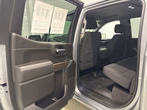 Used 2021 Chevrolet Silverado 1500 RST AWD/4WD image 33