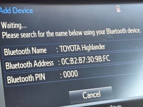Used 2018 Toyota Highlander SE AWD/4WD image 17