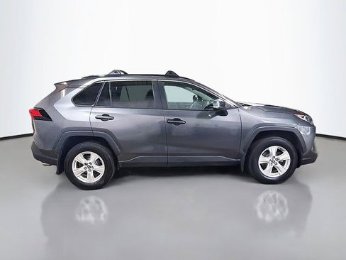 Used 2021 Toyota RAV4 XLE w/ Convenience Package AWD/4WD image 11