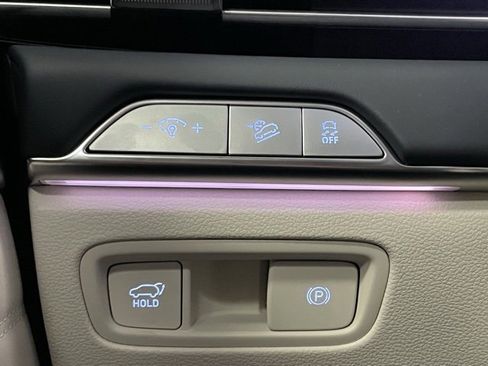 New 2025 Genesis GV80 3.5T Prestige image 12