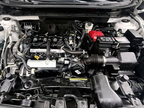 Certified 2024 Nissan Kicks S image 30