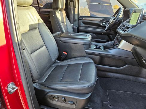 Used 2022 Chevrolet Tahoe Z71 image 35