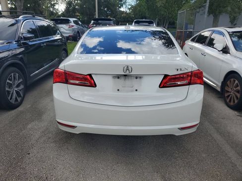 Used 2020 Acura TLX FWD image 8