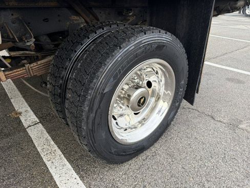 Used 2015 RAM 5500 Tradesman w/ Power Accessory Group image 13