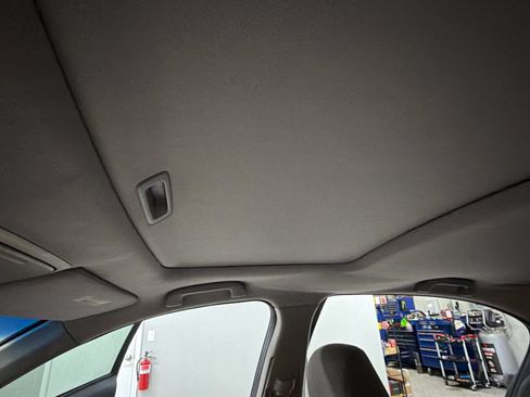 Used 2011 Honda Accord EX image 22