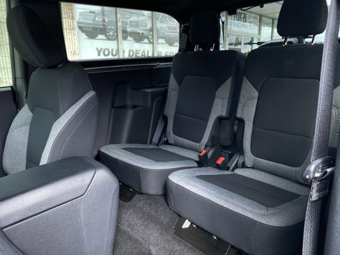 Used 2022 Ford Bronco Big Bend w/ Sasquatch Package image 16