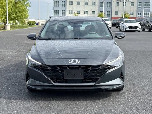 Used 2023 Hyundai Elantra SEL w/ Convenience Package FWD image 29