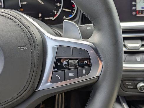 Used 2020 BMW 330i 330i w/ M Sport Package image 33