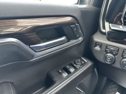 Used 2023 Chevrolet Silverado 1500 LT AWD/4WD image 31